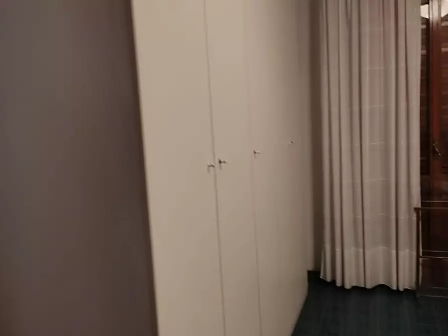 Immagine 16 di Appartamento in vendita  a Carrara