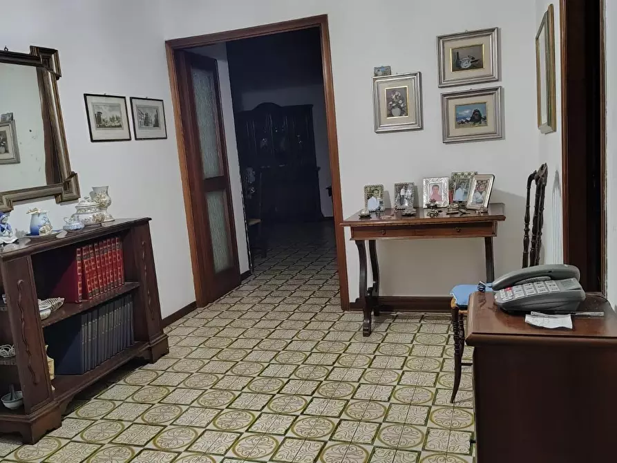 Immagine 4 di Appartamento in vendita  a Carrara