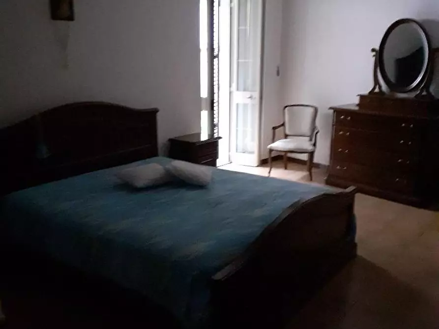 Immagine 14 di Porzione di casa in vendita  a Massa