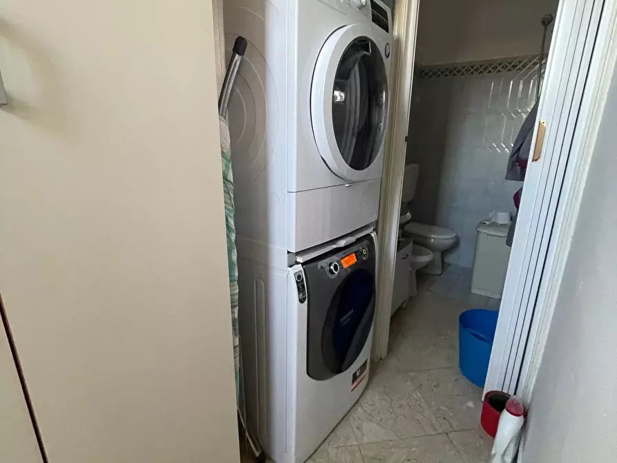 Immagine 23 di Casa bifamiliare in vendita  a Carrara