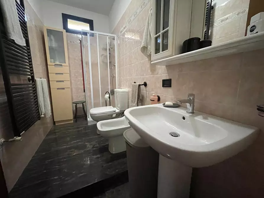 Immagine 15 di Casa bifamiliare in vendita  a Carrara