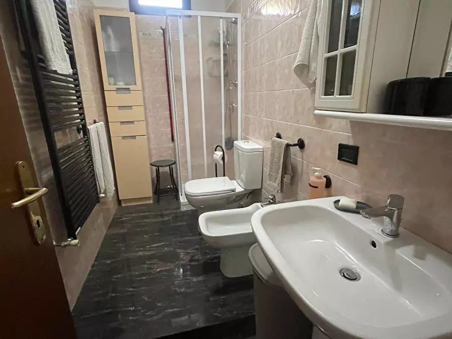 Immagine 13 di Casa bifamiliare in vendita  a Carrara