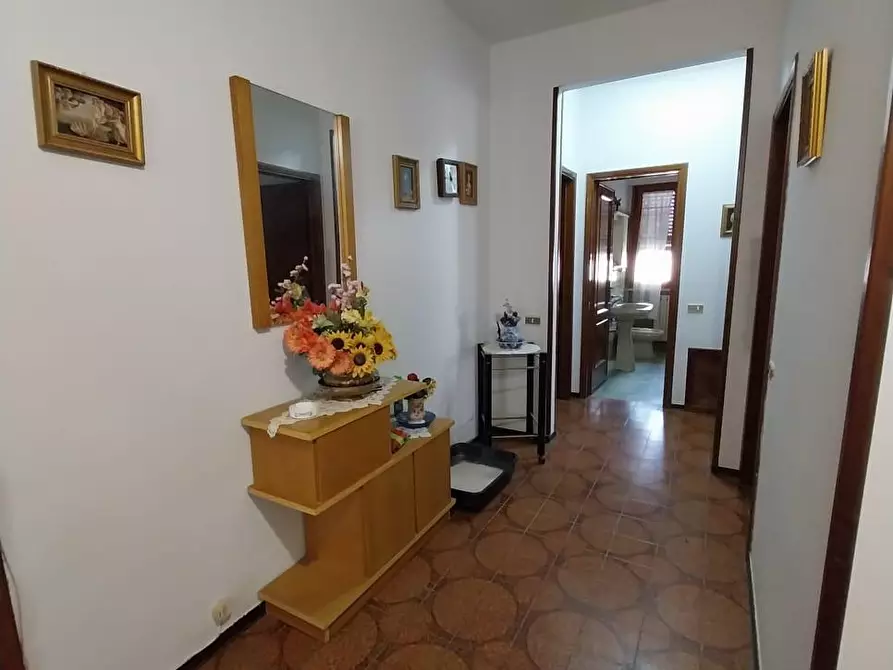 Immagine 6 di Appartamento in vendita  a Calci