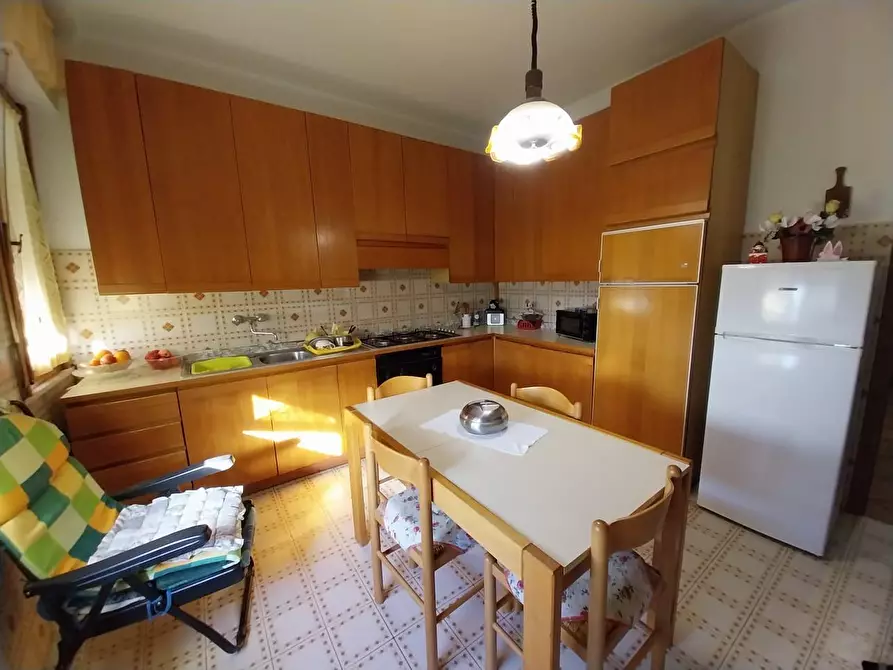 Immagine 8 di Appartamento in vendita  a Calci