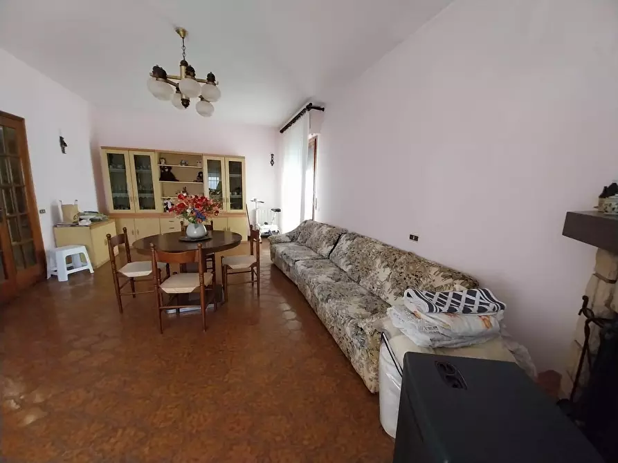 Immagine 2 di Appartamento in vendita  a Calci