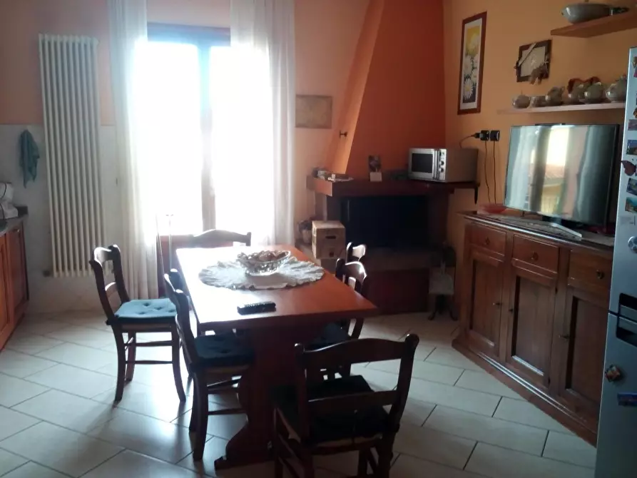 Immagine 1 di Casa indipendente in vendita  a Montopoli In Val D'arno