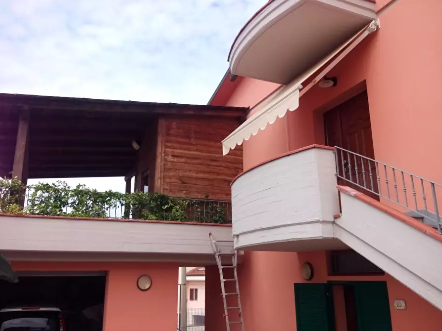 Immagine 25 di Casa indipendente in vendita  a Montopoli In Val D'arno