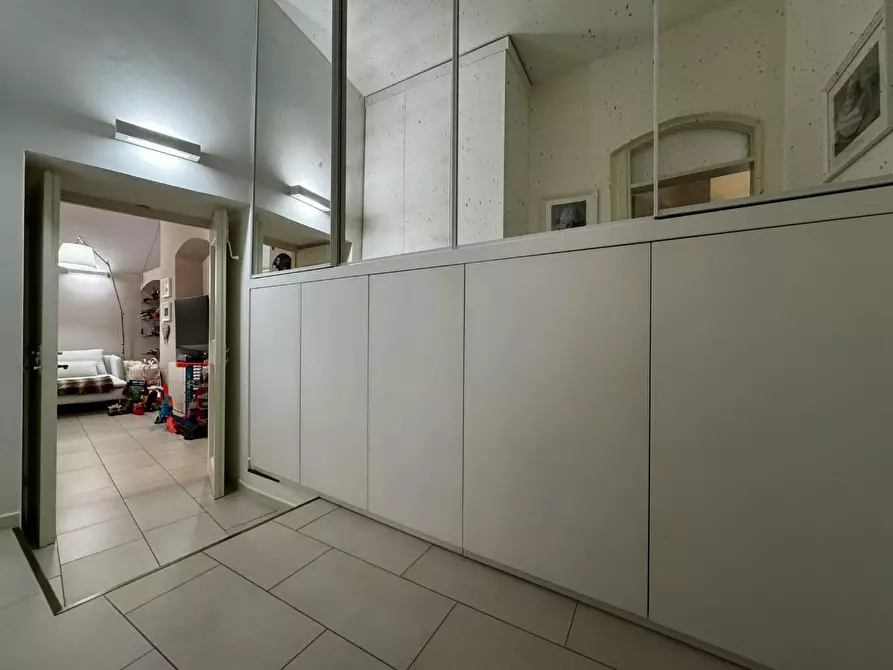 Immagine 8 di Appartamento in vendita  a Massa