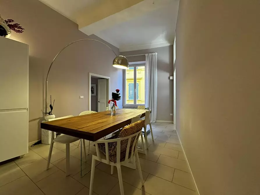 Immagine 5 di Appartamento in vendita  a Massa