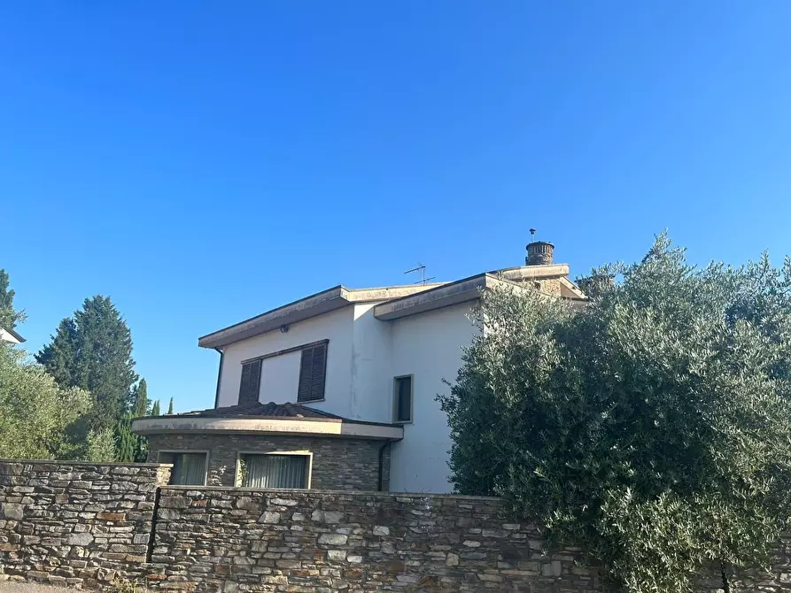 Immagine 3 di Villa in vendita  a San Miniato
