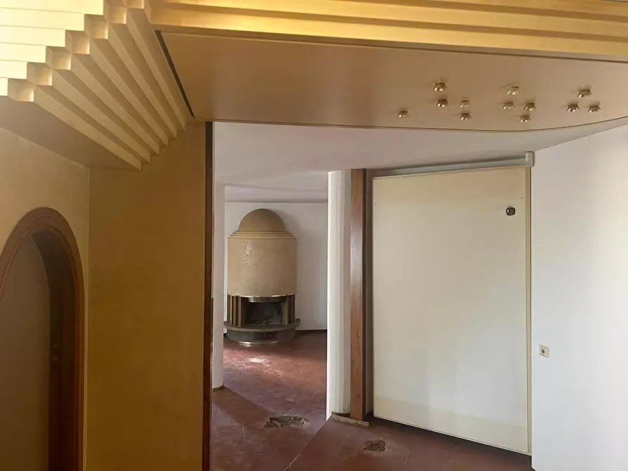 Immagine 15 di Villa in vendita  a San Miniato