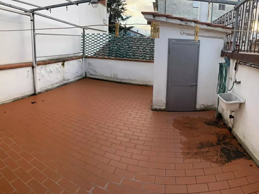 Immagine 4 di Mansarda in vendita  a Ponsacco