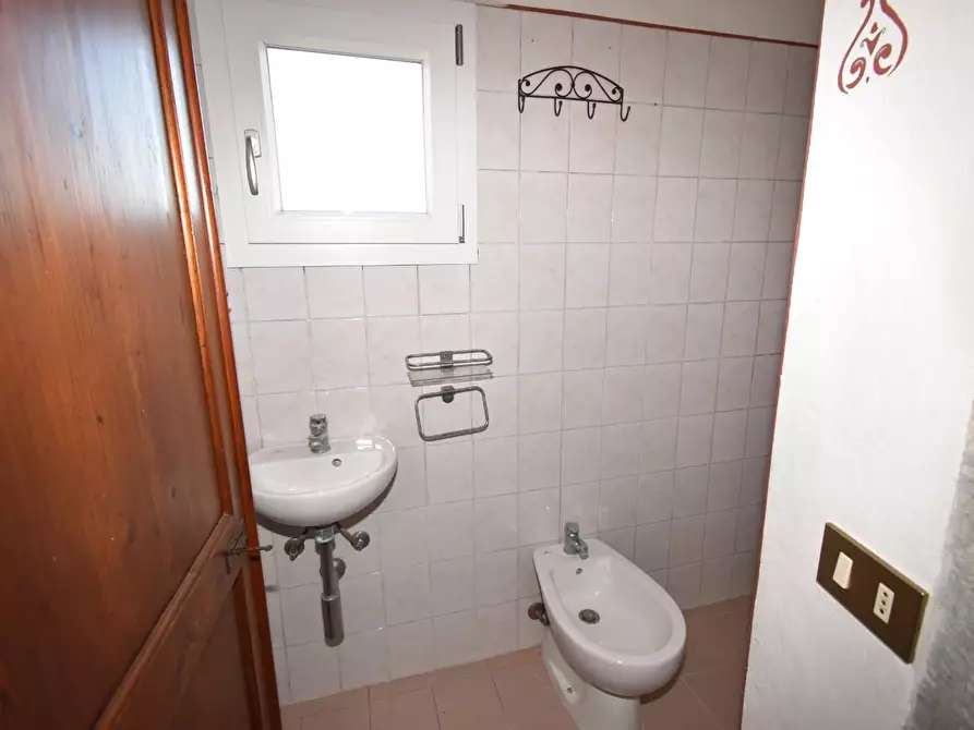 Immagine 33 di Terratetto in vendita  a San Giuliano Terme