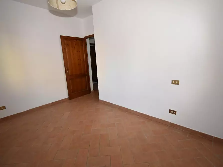 Immagine 20 di Terratetto in vendita  a San Giuliano Terme