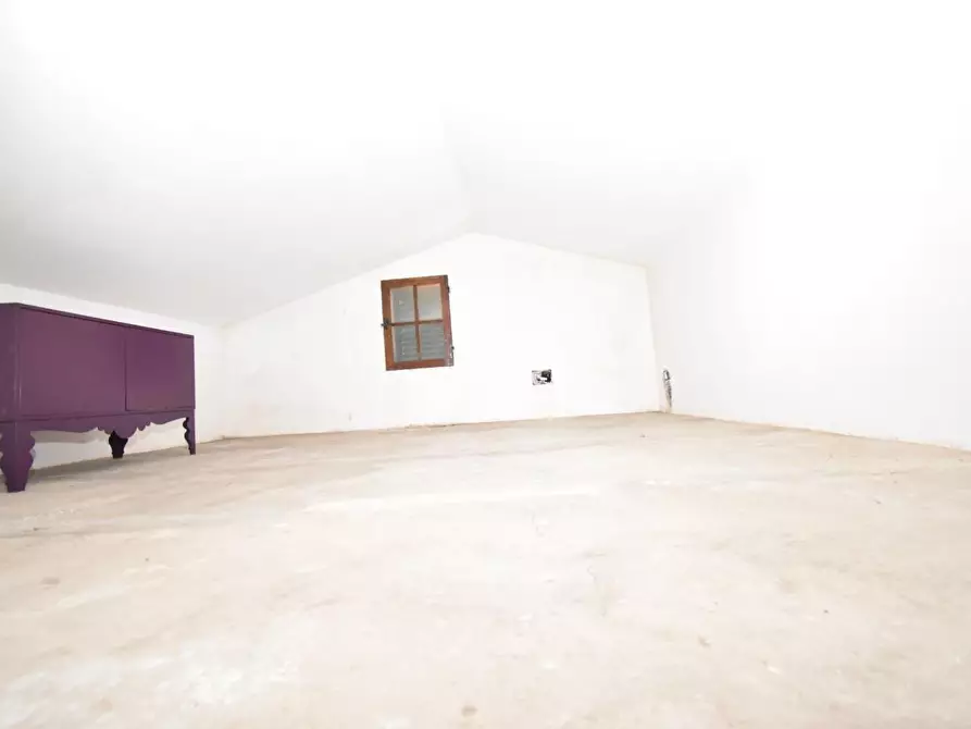 Immagine 40 di Terratetto in vendita  a San Giuliano Terme