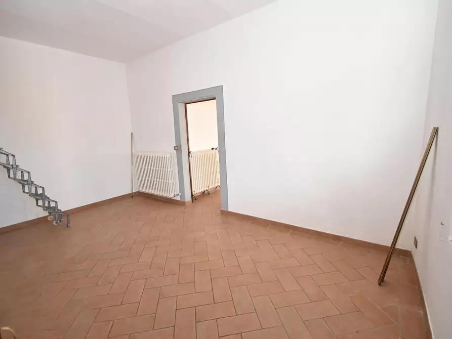 Immagine 36 di Terratetto in vendita  a San Giuliano Terme