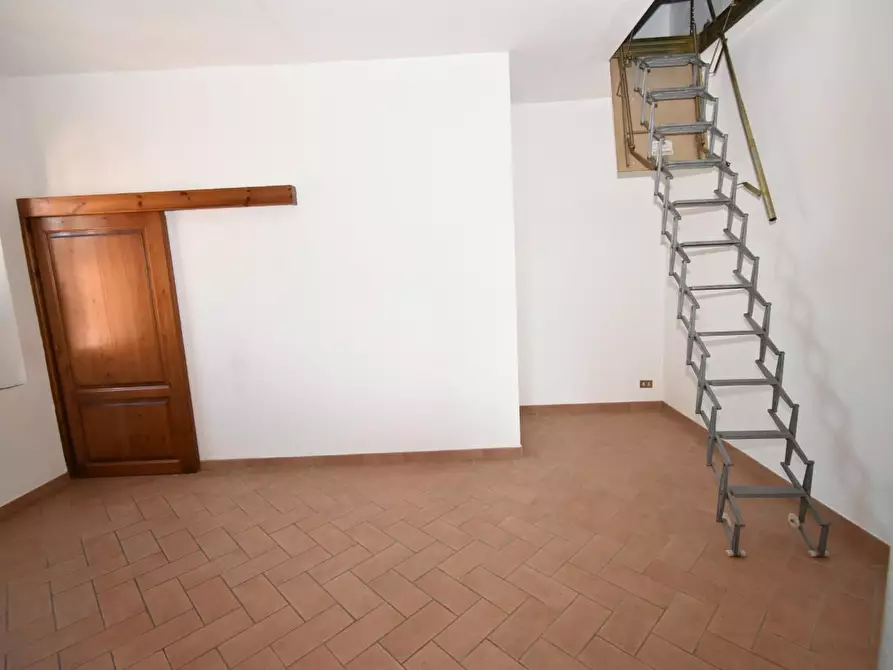 Immagine 39 di Terratetto in vendita  a San Giuliano Terme