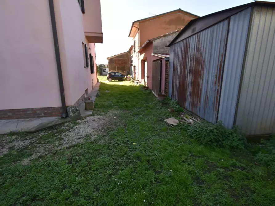 Immagine 57 di Terratetto in vendita  a San Giuliano Terme