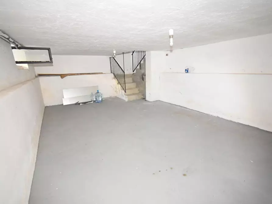 Immagine 29 di Terratetto in vendita  a San Giuliano Terme