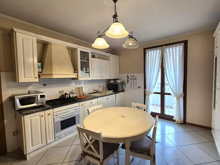 Immagine 4 di Terratetto in vendita  a Santa Croce Sull'arno