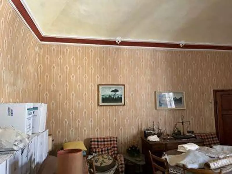 Immagine 29 di Palazzo in vendita  a Pomarance