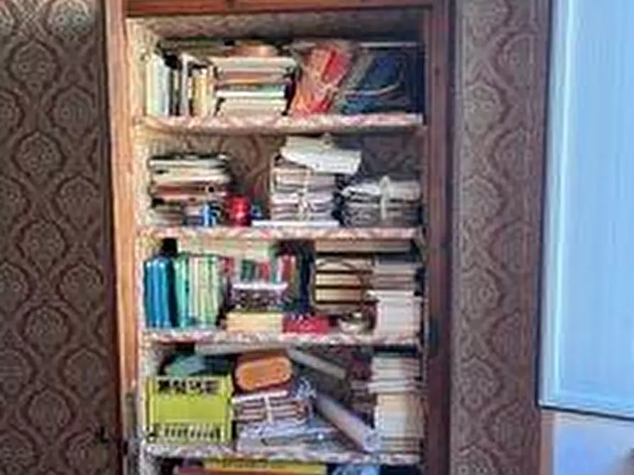 Immagine 22 di Palazzo in vendita  a Pomarance