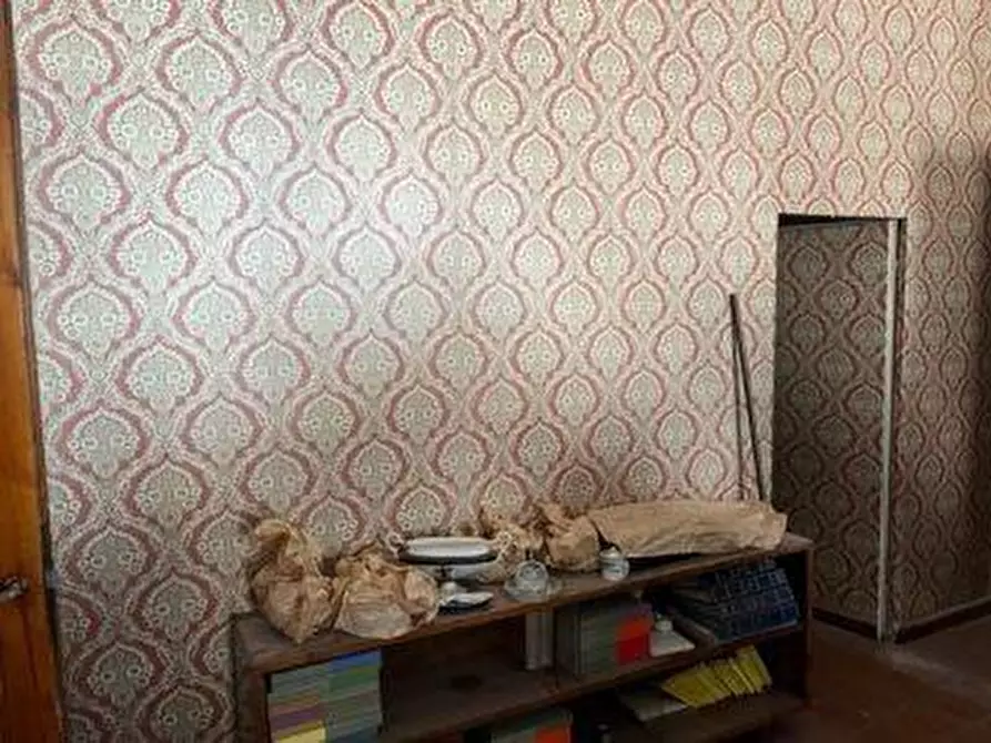 Immagine 23 di Palazzo in vendita  a Pomarance