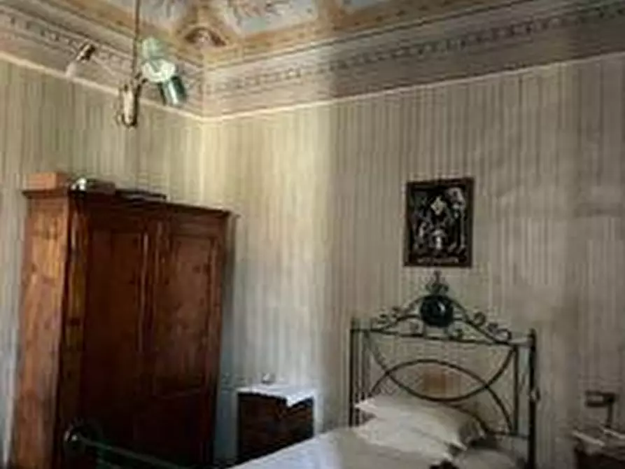 Immagine 13 di Palazzo in vendita  a Pomarance