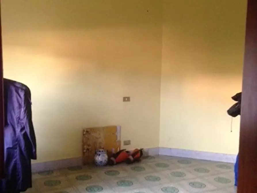 Immagine 5 di Villa in vendita  a Ortonovo