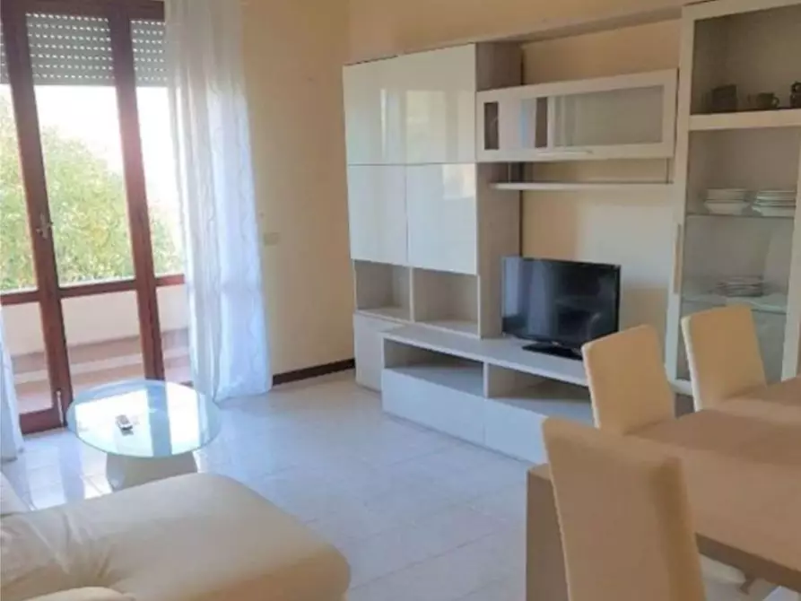 Immagine 1 di Appartamento in vendita  a Massa