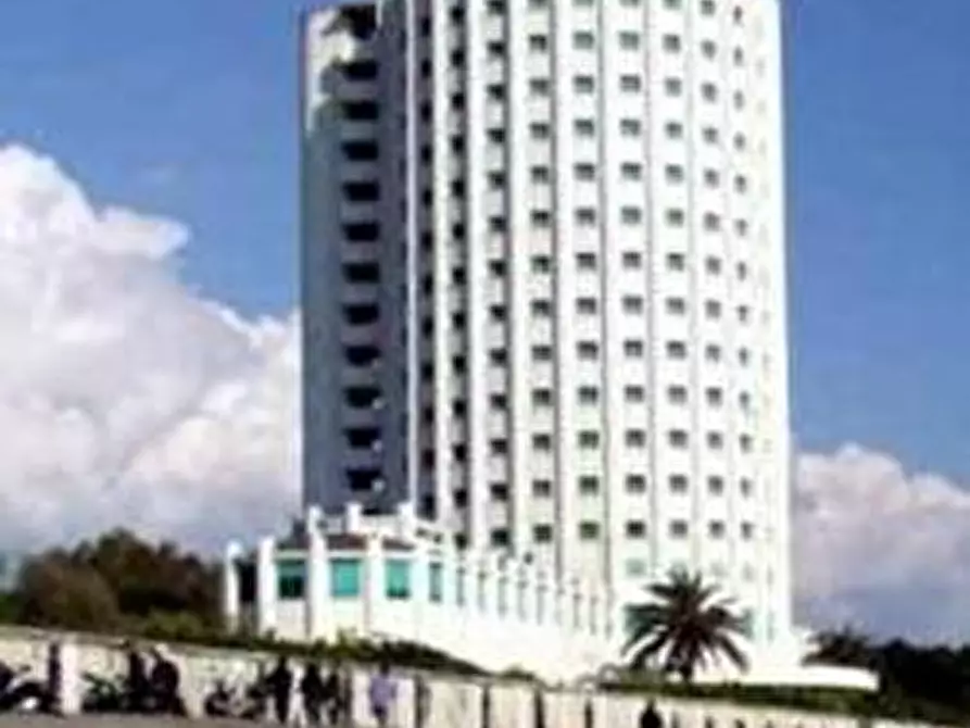 Immagine 13 di Appartamento in vendita  a Massa