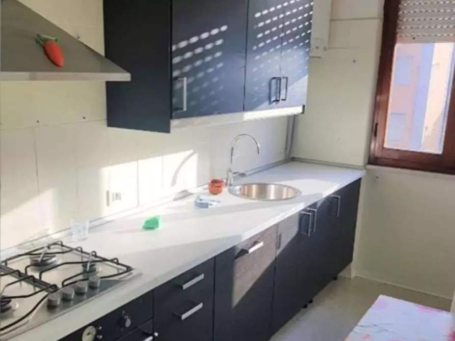 Immagine 4 di Appartamento in vendita  a Massa