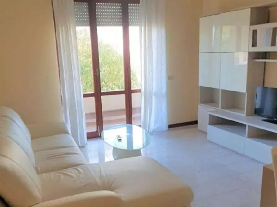 Immagine 3 di Appartamento in vendita  a Massa