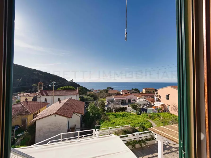 Immagine 40 di Appartamento in vendita  a Marciana