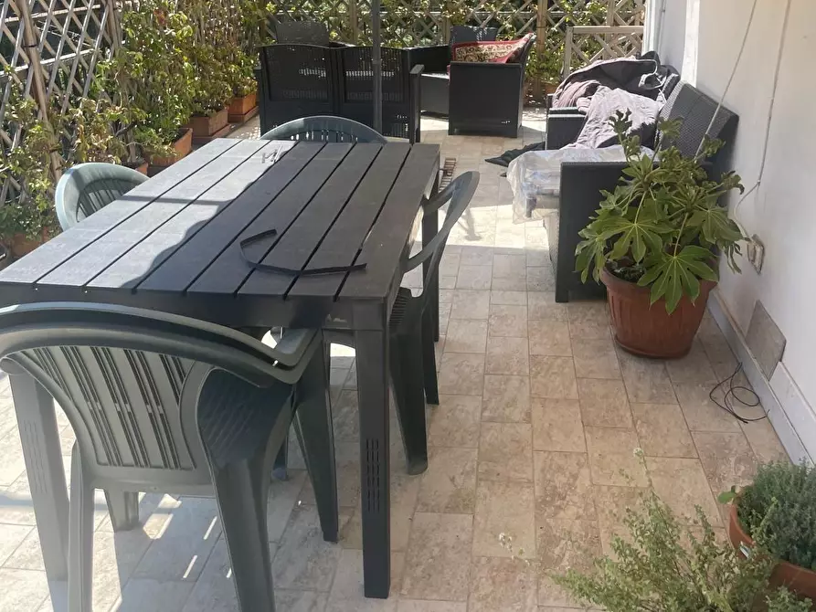 Immagine 7 di Mansarda in vendita  a Carrara