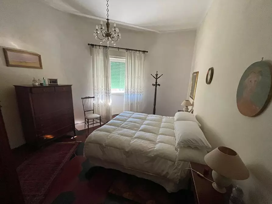 Immagine 7 di Appartamento in vendita  a Livorno