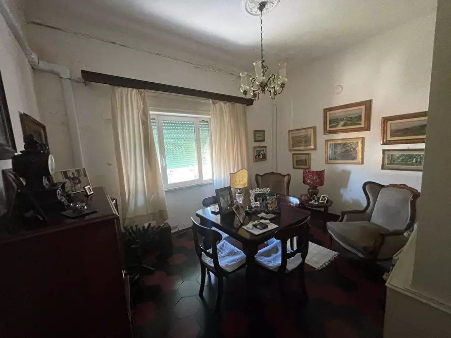 Immagine 5 di Appartamento in vendita  a Livorno