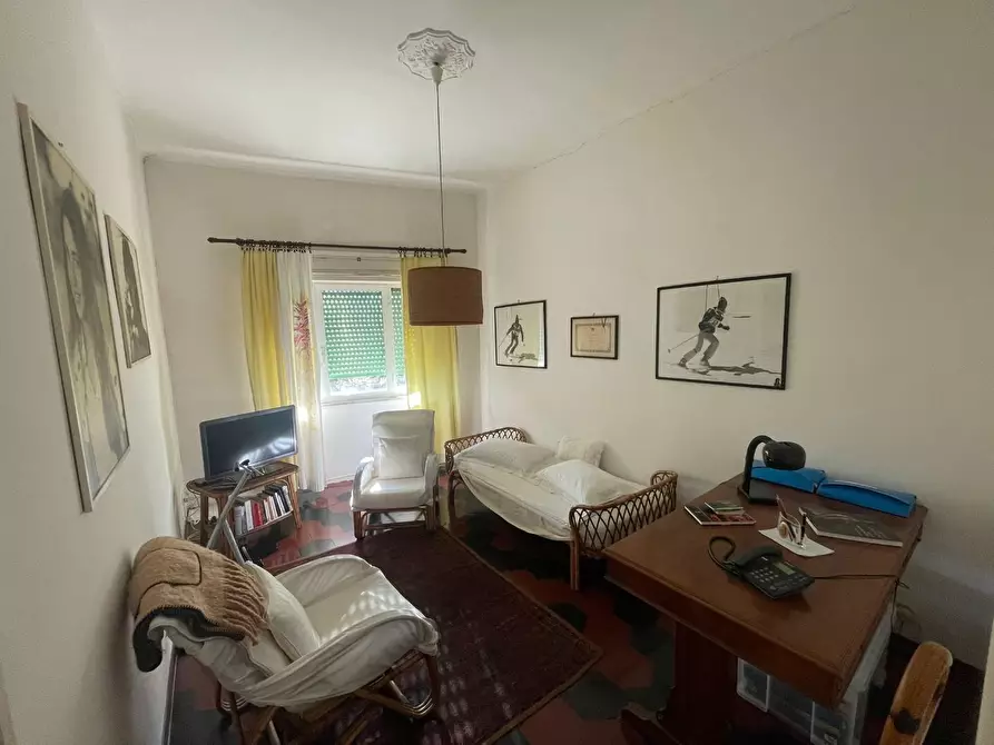 Immagine 8 di Appartamento in vendita  a Livorno