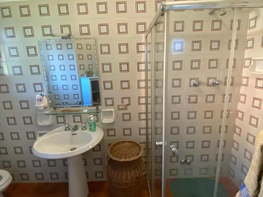 Immagine 21 di Casa bifamiliare in affitto  a Pietrasanta