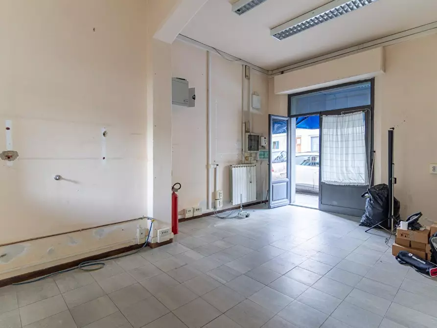 Immagine 5 di Laboratorio in vendita  a Empoli