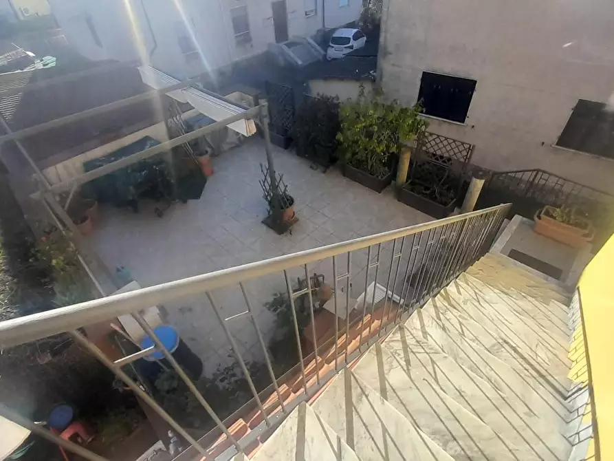 Immagine 13 di Appartamento in vendita  a Massa