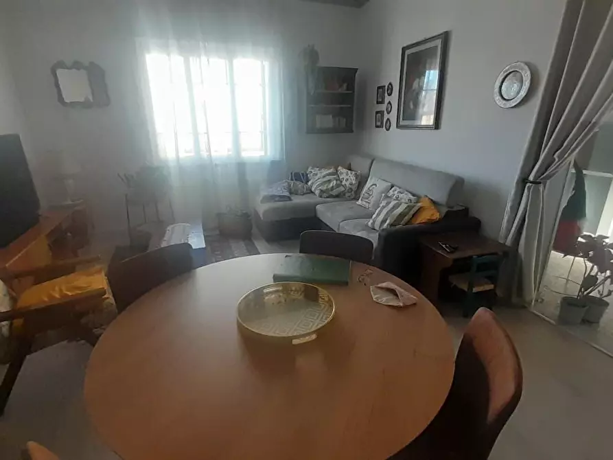 Immagine 8 di Appartamento in vendita  a Massa