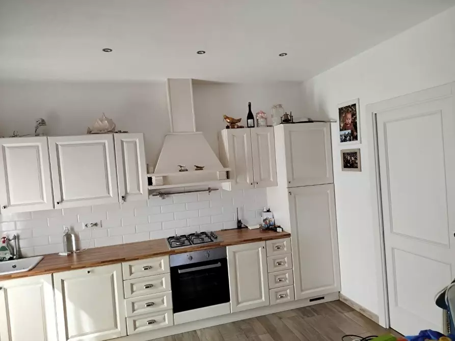 Immagine 6 di Casa bifamiliare in vendita  a Massarosa