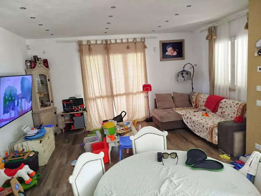 Immagine 3 di Casa bifamiliare in vendita  a Massarosa