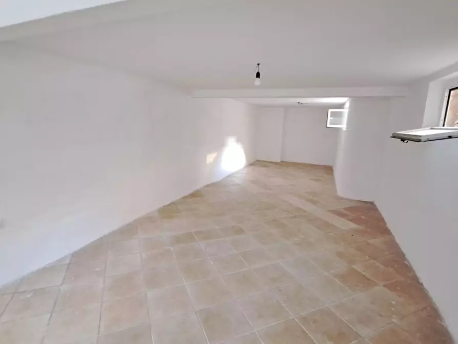 Immagine 12 di Appartamento in vendita  a Rosignano Marittimo