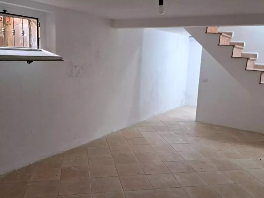 Immagine 11 di Appartamento in vendita  a Rosignano Marittimo