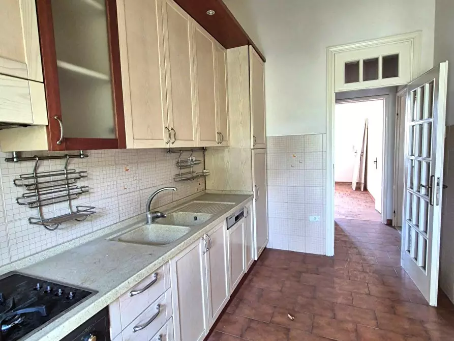 Immagine 2 di Palazzo in vendita  a Santa Croce Sull'arno