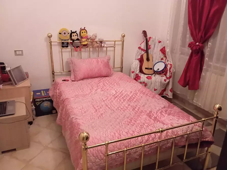 Immagine 3 di Porzione di casa in vendita  a Carrara