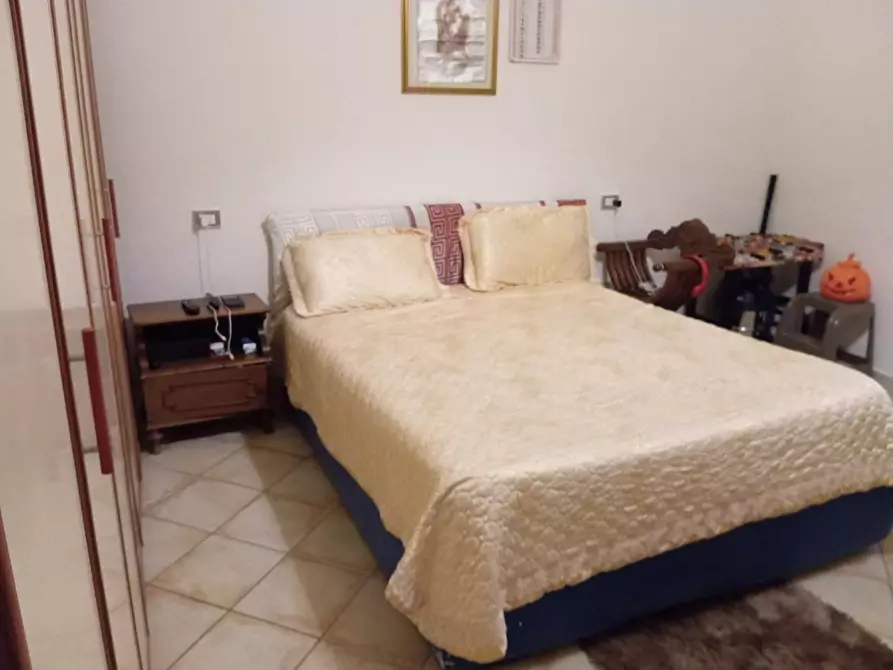 Immagine 5 di Porzione di casa in vendita  a Carrara