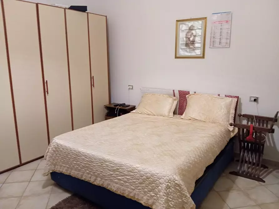 Immagine 4 di Porzione di casa in vendita  a Carrara